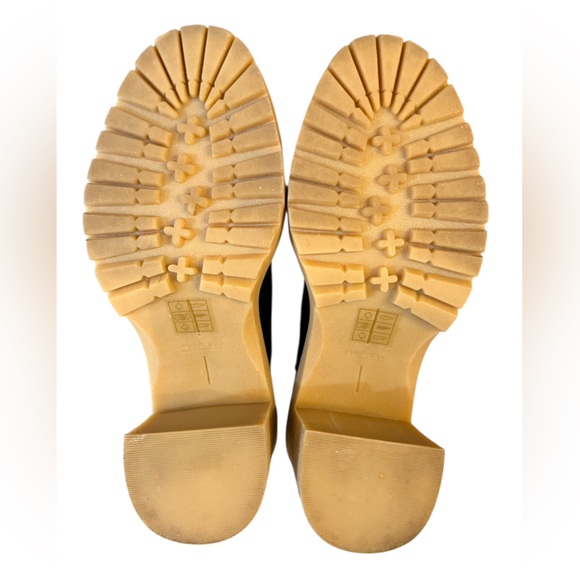 Dolce Vita Caster H2O Waterproof Lug Sole Heeled Ankle Boot Women’s Size 6.5 - Picture 7 of 8